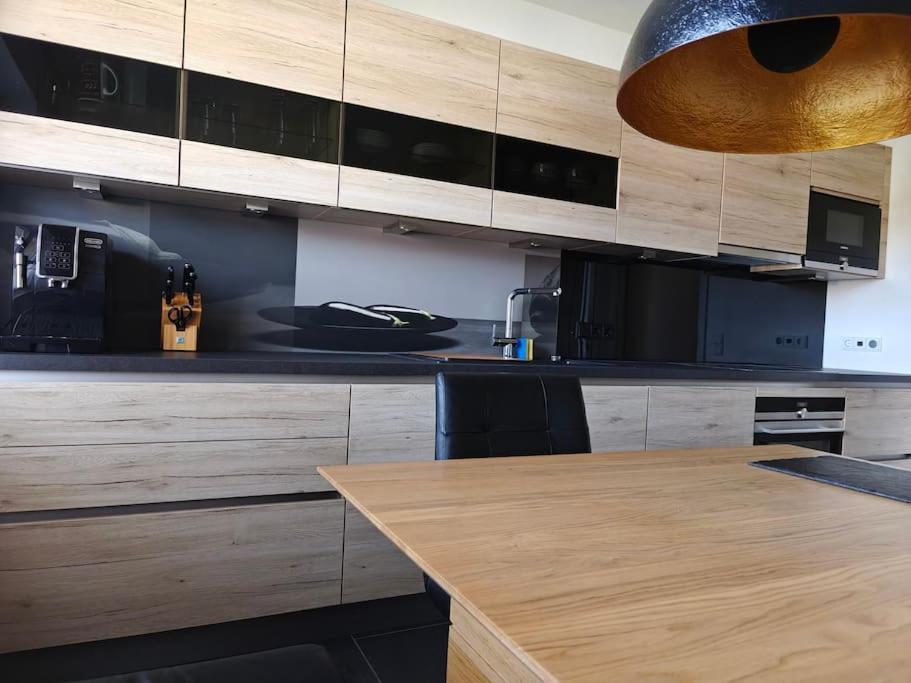 Apartment Kaufering Εξωτερικό φωτογραφία