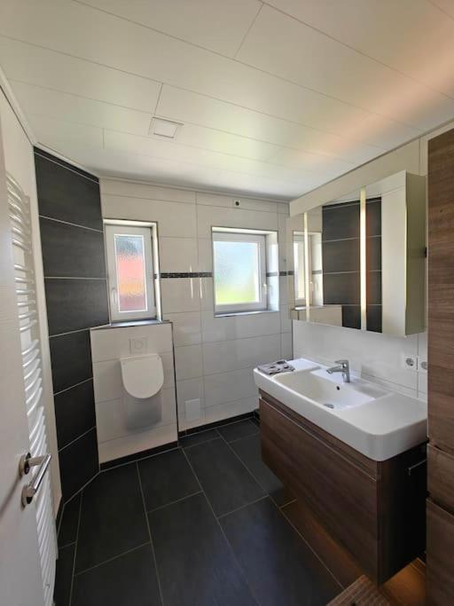 Apartment Kaufering Εξωτερικό φωτογραφία